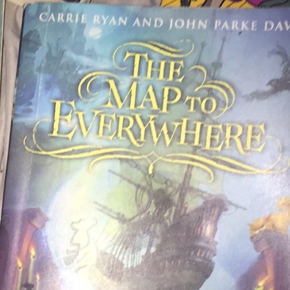 book bundle - Picture 3 of 4